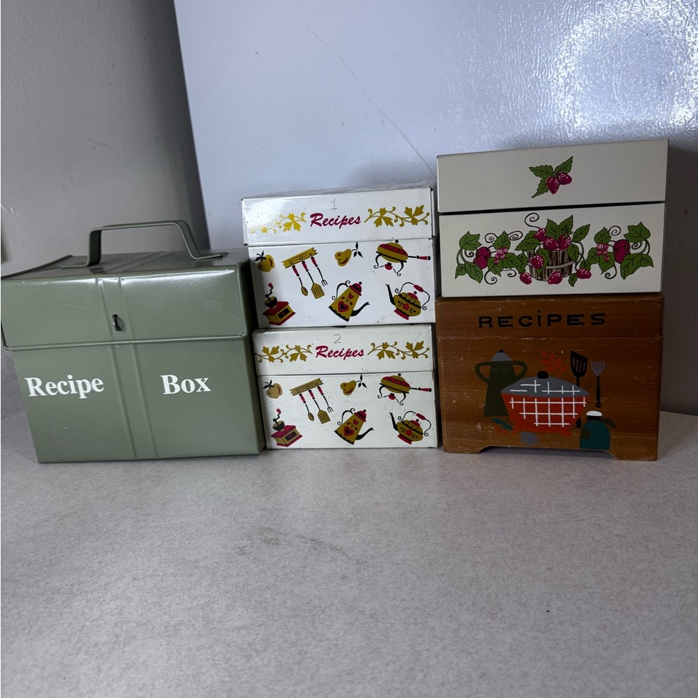 Vintage Recipe Boxes Set